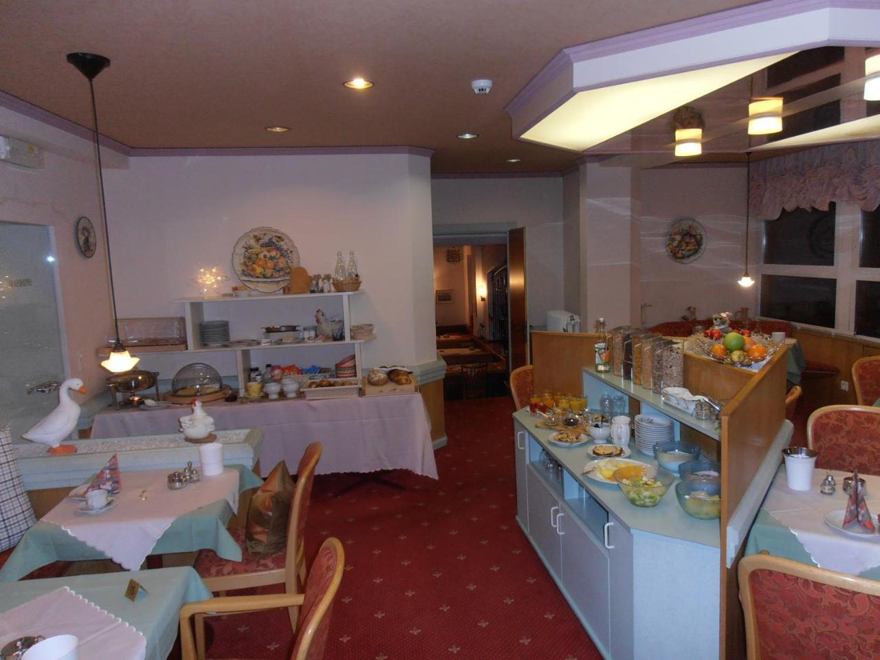 Hotel Restaurant Escher Leukerbad Exteriér fotografie